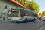 Iveco-Irisbus Crossway von Larcher Touristik (EBE-LA 14) als Linie 469 in Markt Schwaben, Marktplatz.