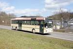 Bus Rheinland-Pfalz: Mercedes-Benz O 407 (KH-RH 200) der Rudolf Herz GmbH & Co. KG, aufgenommen im März 2021 in der Nähe von Herrstein, einer Ortsgemeinde im Landkreis Birkenfeld.