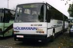 Neoplan Transliner N321 K, aufgenommen im November 1999 auf dem Parkplatz der Westfalenhallen in Dortmund.