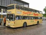 Doppeldeckerbus Spandauer Zitadellenstadt Express am Bahnhof Zoo zur Fahrt als ehemalige Linie 54 nach Spandau  