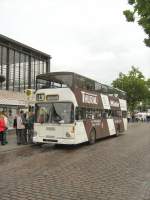 Doppelstockbus an der Haltestelle Zoologischer Garten, abfahrbereit als Linie 54 nach Spandau (Sonderverkehr im Frhjahr 2007)