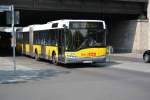 Am 21.08.2014 fährt B-V 4411 (Solaris Urbino 18) auf der Linie M45. Aufgenommen Berlin Zoologischer Garten.
