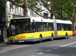 Solaris Urbino auf der Linie 109 nach Flughafen Tegel an der Haltestelle Charlottenburg Bleibtreustrae.