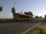 Am 24.09.10 frh gegen 7 uhr fuhr der Solaris Hybridbus auf der Linie 63 Richtung Lbtau.