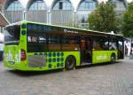 Stadtverkehr Lbeck.
17.08.2011 bei der Prsentation
der neuen Hybridbusse,
wurde auch dieser MB   Citaro  
mit Werbung fr den Schleswig-Holstein
Tarif gezeigt.
Betriebsnummer 610.