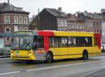 Ein Bus des TEC verlsst den provisorischen Busbahnhof am Bahnhof Lige Guillemins am 17.05.08.