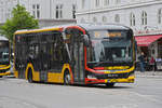 MAN Lions City Elektrobus 3082, auf der Linie 7A fährt am 27.06.2023 durch die Vesterbrogade.