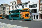 Auch in Cardiff, gibt es wie oft in GB blich, Doppelstockbusse.