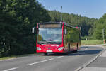 Mit Fahrplanwechsel am 9.7.2023 kam es zu umfangreichen Änderungen des Busverkehrs im Großraum Innsbruck. Die Stadtbuslinie M der Innsbrucker Verkehrsbetriebe übernahm vom Postbus die Linie nach Aldrans, gab dafür den Ast zum Tivoli-Stadion an die Stadtbuslinie K ab.  Mercedes-Benz Citaro 2. Generation der IVB (Bus Nr. 631) als Linie M in Aldrans, Rinner Straße. Aufgenommen 11.7.2023.
