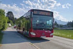 Mit Fahrplanwechsel am 9.7.2023 kam es zu umfangreichen Änderungen des Busverkehrs im Großraum Innsbruck. Die Stadtbuslinie M der Innsbrucker Verkehrsbetriebe übernahm vom Postbus die Linie nach Aldrans, gab dafür den Ast zum Tivoli-Stadion an die Stadtbuslinie K ab. Mercedes-Benz Citaro 2. Generation der IVB (Bus 633) als Linie M in Aldrans, Lanser Straße. Aufgenommen 11.7.2023.
