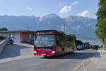 Mit Fahrplanwechsel am 9.7.2023 kam es zu umfangreichen Änderungen des Busverkehrs im Großraum Innsbruck. Die Stadtbuslinie M der Innsbrucker Verkehrsbetriebe übernahm vom Postbus die Linie nach Aldrans, gab dafür den Ast zum Tivoli-Stadion an die Stadtbuslinie K ab. Mercedes-Benz Citaro 2. Generation der IVB (Bus 635) als Linie M in Aldrans, Lanser Straße. Aufgenommen 11.7.2023.