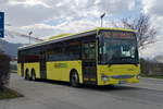 Neu bei Postbus in Tirol sind die dreiachsigen Iveco-Irisbus Crossway, hier BD-16015 als Linie 4162 an der Haltestelle Axams Freizeitzentrum.