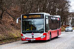 14.2.2024: Wiener Linien Wagen 8208 erreicht als 38A zum Leopoldsberg den Parkplatz am Kahlenberg