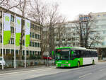 Graz. Ein Iveco Crossway LE der GKB steht hier am 25.02.2023 als Linie 760 beim Busbahnhof Graz Österreichische Gesundheitskasse: