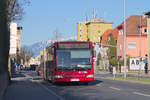 Citaro Facelift als Linie T der Innsbrucker Verkehrsbetriebe, Bus Nr. 422, ist auf der Burgenlandstraße in Innsbruck unterwegs. Aufgenommen 7.4.2018.