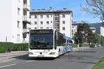 Mercedes Citaro Facelift Bus Nr. 838 der Innsbrucker Verkehrsbetriebe ist als Linie R wegen Straßenbahn-Bauarbeiten in der Reichenauer Straße über Klappholzstraße-Andechsstraße umgeleitet, hier an der Haltestelle Reithmannstraße. Aufgenommen 21.4.2018.