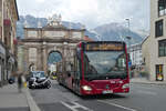 Mercedes-Benz Citaro 2. Generation der Innsbrucker Verkehrsbetriebe (Bus Nr. 443) als Linie F bei der Haltestelle Innsbruck Triumphpforte. Aufgenommen 1.6.2023.