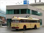 Dieser Oldtimer-O-Bus von Salzburger Stadtwerke, Verkehrsbetriebe kam mir am 30.07.2010 in Salzburg als Sonderfahrt zufllig vor die Linse; es ist ein Uerdinger Henschel H IIIs.