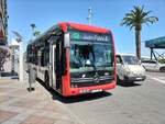 Mercedes-Benz eCitaro, Wagen 1001, Vectalia Mia, bedient die Haltestelle Puerta del Mar als Linie 12 in Alicante am 15.05.2024