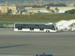 18.11.08,cobus 3000 auf dem Aeroport de Palma de Mallorca Sant Joan.