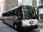 MCI (Motor Coach Industries) D4500 des amerikanischen Busunternehmens  Coach USA . Aufgenommen am 17. September 2008 in New York City, New York.