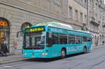Mercedes Citaro 801, mit der Werbung für Basel Live.ch, auf der wohl kürzesten Buslinie der Schweiz. Der Barfi Bus fährt während der Bauphase am Steinenberg vom Barfüsserplatz zur Schifflände. Die Aufnahme stammt vom 13.09.2017.