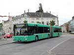 MAN Bus mit der Betriebsnummer 776 bedient die Haltestelle Wettsteinplatz Richtung Claraplatz.