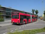 Die Grossbaustelle auf der Linie 14 hat begonnen. Die roten Van Hool Busse von Bernmobil sind im Einsatz. Van Hool Bus 743 (ex Bernmobil 241) fhrt zur Haltestelle Freidorf. Die Aufnahme stammt vom 30.05.2012.