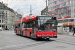 Volvo Bus 830, auf der Tramersatz Linie 3, fährt zur Haltestelle beim Bahnhof Bern.