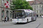 Volvo Bus 832 Moonliner, auf der Linie 17, fährt zur Haltestelle beim Bahnhof Bern. Die Aufnahme stammt vom 09.06.2017.