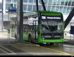 VBG - Mercedes e Citaro Nr.23  ZH  80872 bei den Bushaltestellen vor dem Flughafen Zürich am 2024.05.07