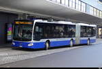 VZO - Mercedes Citaro Nr.106  ZH 745106 unterwegs auf der Linie 842 vor dem Bhf. Uster an dem Bushaltestellen 11.11.2023