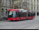 Bern Mobil - Hess Trolleybus Nr.23 unterwegs in der Stadt Bern am 06.11.2022