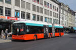 Hess Trolleybus 57, auf der Linie 1, bedient die Haltestelle beim Guisan Platz.