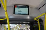 Fahrgastinformation der Verkehrsbetriebe Biel im Hess-Trolleybus der Linie 1.