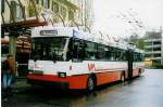 Aus dem Archiv: WV Winterthur - Nr. 125 - Saurer/FHS Gelenktrolleybus am 18. April 1998 beim Bahnhof Winterthur
