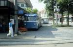 Zrich VBZ Trolleybuslinie 34 (FBW / SWS / MFO 115) Klusplatz im Juli 1983.