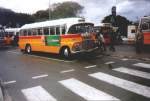 Sonstige Oldtimerbus in der maltesischen Hauptstadt Valetta. Diese Oldtimer sind dort mehr verbreitet als andere neuere Fabrikate. Aufgenommen 04/2005.  (gescanntes Foto)