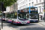 zwei Volvo B7RLE/Wright Eclipse ...  Sandro Fl�ckiger 29.07.2008