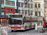 bochum-bogestra Bus Nr. 9364 der BOGESTRA auf der Linie 345 auf der Massenbergstra�e in Bochum. Ein Foto vom April 2006. Die Massenbergstra�e und die Bongardstra�e zwischen Bochum Hauptbahnhof und Bochum Rathaus wurde   in den letzten Jahren umgebaut. Hier soll Bochums neue Flanier- und Einkaufsmeile, der 'Boulevard' entstehen. Daf�r wurde die Stra�enbahn, die bisher hier fuhr, nun auch unterirdisch gef�hrt. Im Mai 2006 waren die Bauarbeiten noch nicht abgeschlossen und die Busse mu�ten im Baustellenbereich Slalom fahren.