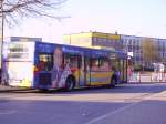 hamburg Bus 0127 macht in Hamburg-Bergedorf Pause. 27.03.07