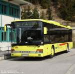 Setra S 300er-Serie NF Regionalbus der Zillertalbahnen pausiert mit seinem Chauffeur in Maurach. Karsamstag 2007 kHds