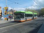hannover Ein O530G CNG f�hrt am 18.4.07 als Buslinie 121 vorm Hbf entlang.
