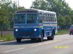Sonstige Unbekannter Oldtimer kurz nach Neulu�heim. . Der Bus nahm an der Ausfahrt des Busoldtimertreffs von Sinsheim nach Speyer und anschlie�end wieder nach Sinsheim teil. Organisiert wurde das treffen von den Technik Museen Sinsheim und Speyer.