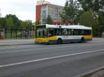 berliner-verkehrsbetriebe-bvg Volvo V7000 auf der Linie 117 nach S-Bahnhof Lichterfelde Ost an der Haltestelle Teltow Warthestra�e.