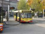 wurzburg---omnibusbetriebsgesellschaft-wurzburg-nvg Ein O405N� der NVG(440) auf linie 22 nach Margetsh�chheim am Hbf(Nov 2008)