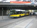berlin Solaris Urbino auf der Linie 255 nach U-Bahnhof Osloer Stra�e am S+U Bahnhof Pankow.