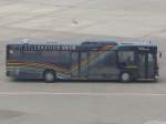 transfer-alle-typen Flughafenbus mit der Nr.18 am Flughafen in D�sseldorf am 7.3.2009