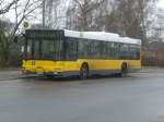 berlin MAN Niederflurbus 2. Generation auf der Linie M82 nach S+U Bahnhof Rathaus Steglitz an der Haltestelle Marienfelde Waldsassener Stra�e.