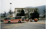 Berner Oberland Aus dem Archiv: STI Thun Nr. 1/BE 26'784 Volvo/R&J (ex TSG Blumenstein Nr. 1) am 19. M�rz 1999 Thun, Bahnhof (noch im TSG-Anstrich; im Hintergrund wird gerade das Aarefeldschulhaus abgebrochen!)